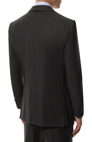 07006096-4d27-3445-8959-5f154b6dd706